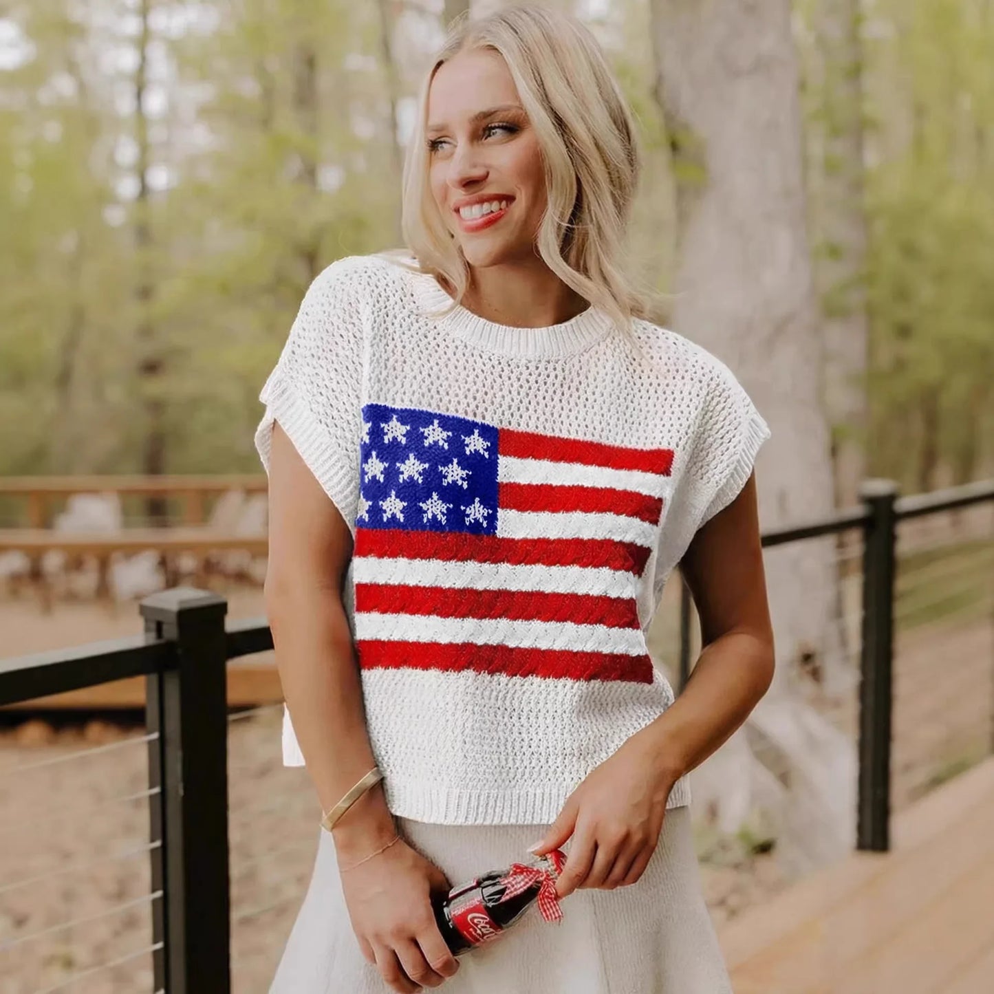 Women's Loose Knit Round-Neck Short-Sleeve Pullover with Flag Pattern - Comfortable Street-Style Spring Fashion